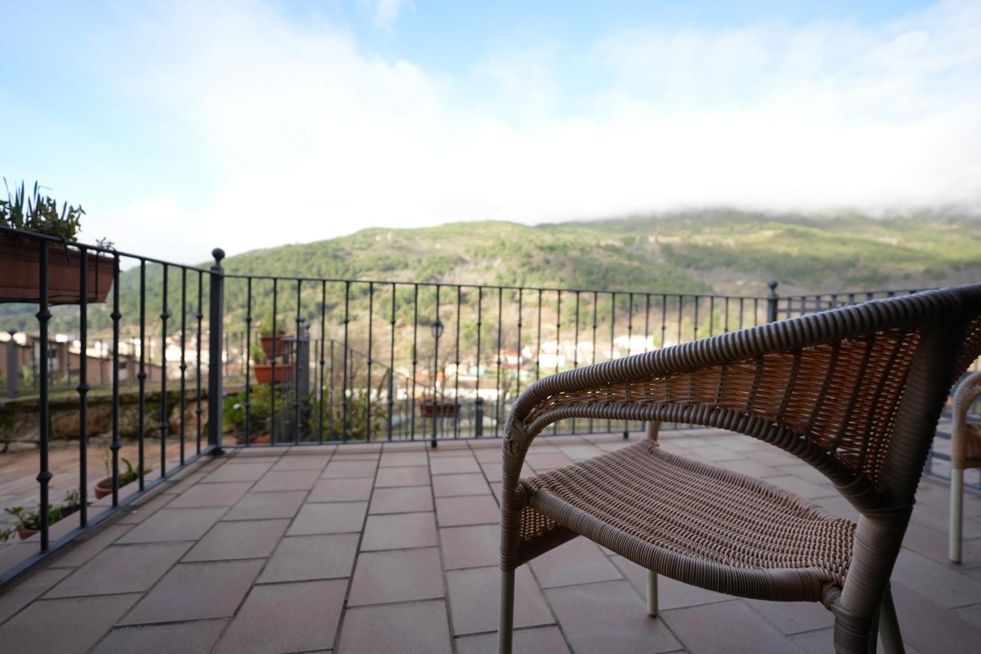 Cuevas Del Valle Hotel Rural Y Restaurante, Rinconcito De Gredos מראה חיצוני תמונה